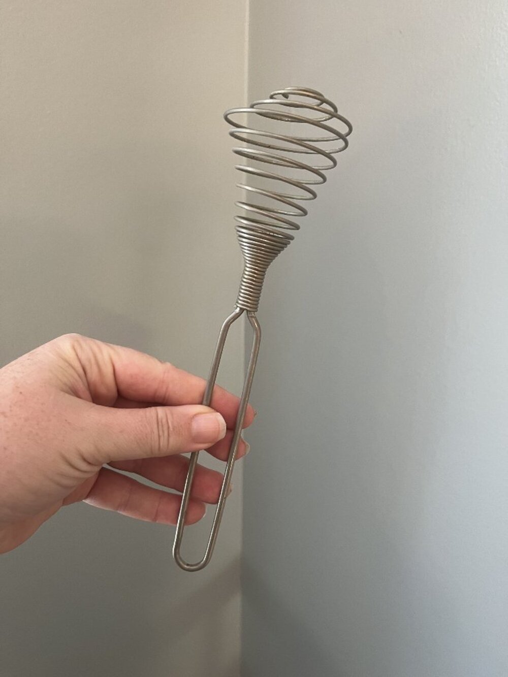 Vintage Metal Spiral Egg Beater/Whisk
